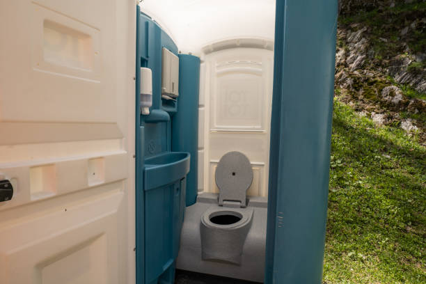 Portable Toilet Options We Offer in Blauvelt, NY